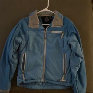 Cloudveil women’s ski jacket size small. Used for one ski trip